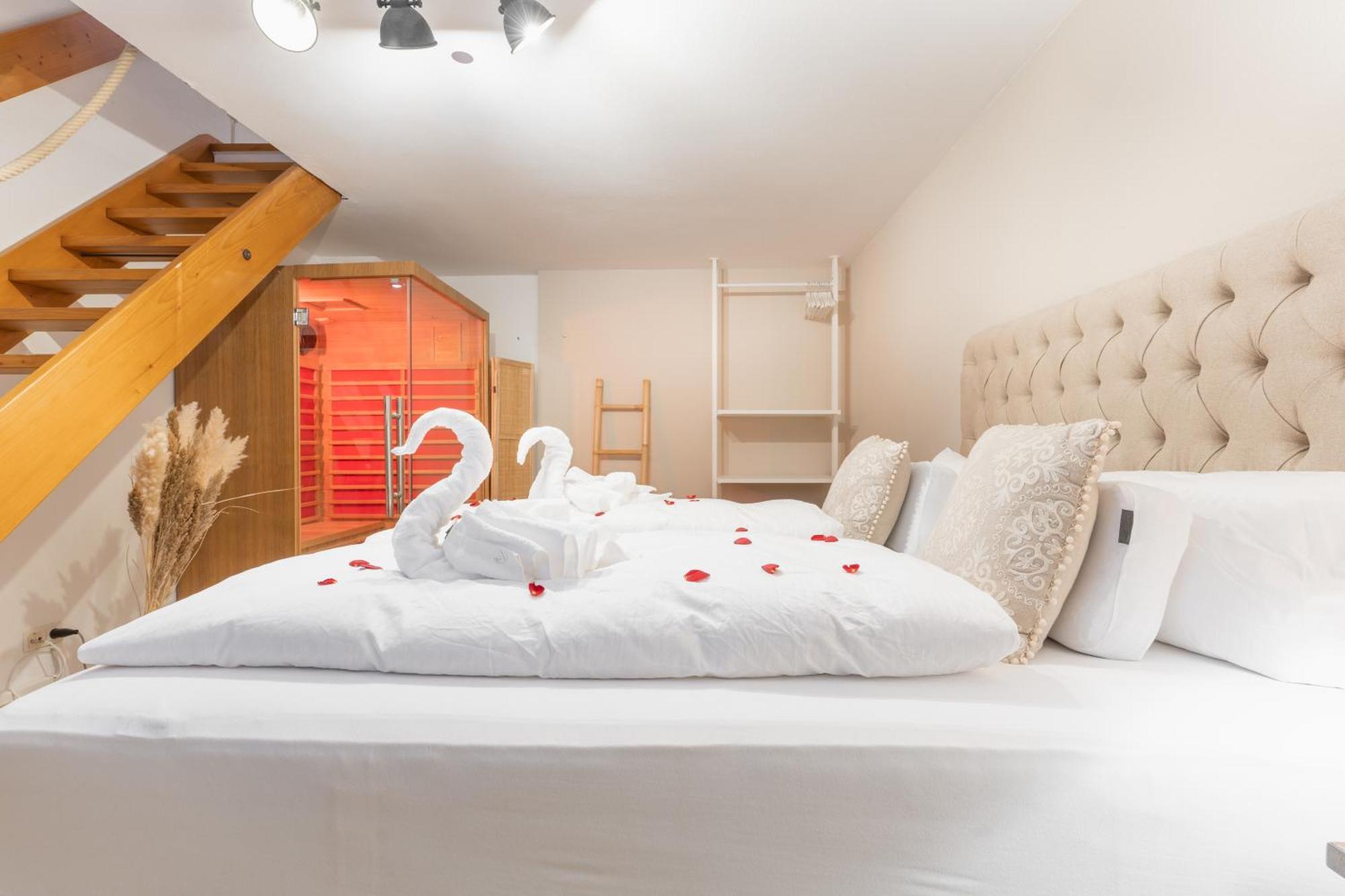 Seeblick-Oase Istayunixi Seenaehe-Sauna-Balkon-Netflix-Parkplatz Онинген Екстериор снимка