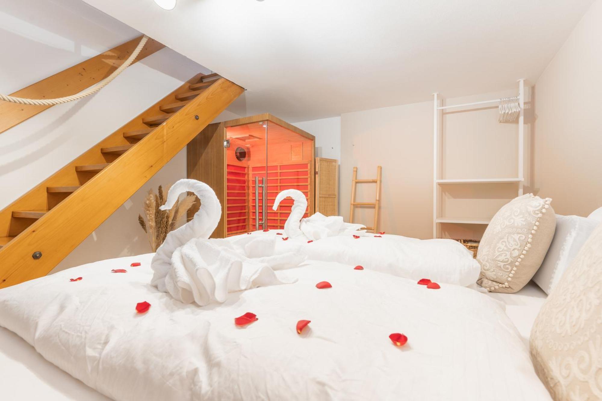Seeblick-Oase Istayunixi Seenaehe-Sauna-Balkon-Netflix-Parkplatz Онинген Екстериор снимка